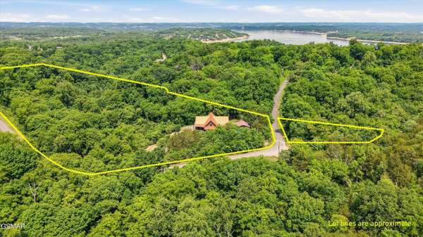 320 Cherry Hill Way, Newport, TN 37821