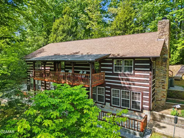 615 N Ownby Drive, Gatlinburg, TN 37738