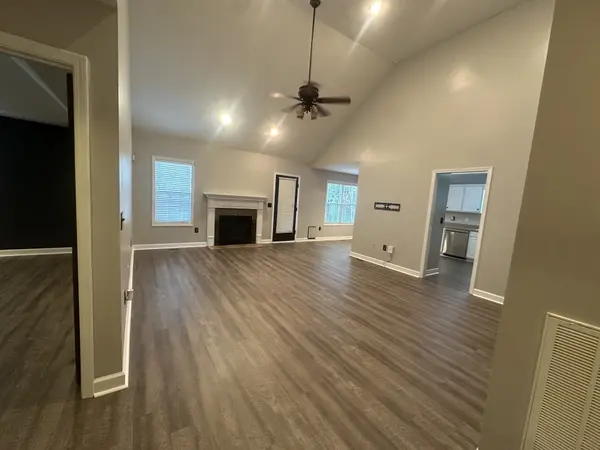 109 Lakeside Ct, Hermitage, TN 37076