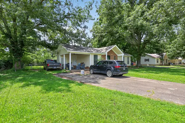 107 Garey Loop, Savannah, TN 38372