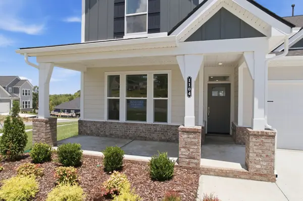 1104 Callaway Drive, Lebanon, TN 37087