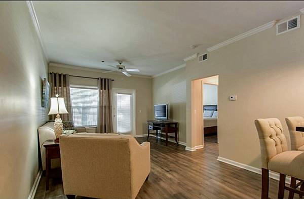 2025 Woodmont Blvd #104, Nashville, TN 37215