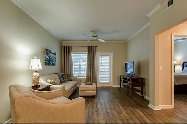 2025 Woodmont Blvd #104, Nashville, TN 37215