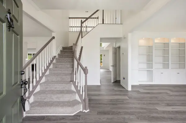 809 Holt Grove Ct, Nashville, TN 37211