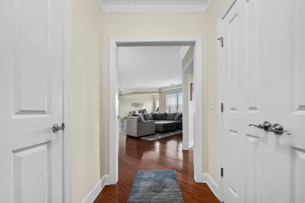 3102 West End Circle #401, Nashville, TN 37203
