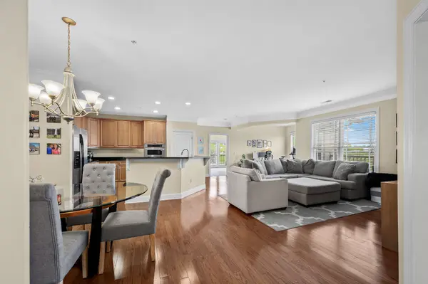 3102 West End Circle #401, Nashville, TN 37203