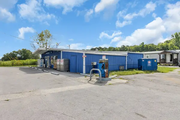 5506 McMinnville Hwy, Manchester, TN 37355