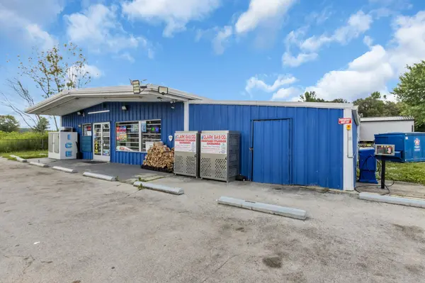 5506 McMinnville Hwy, Manchester, TN 37355