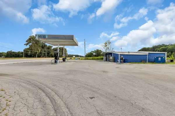 5506 McMinnville Hwy, Manchester, TN 37355