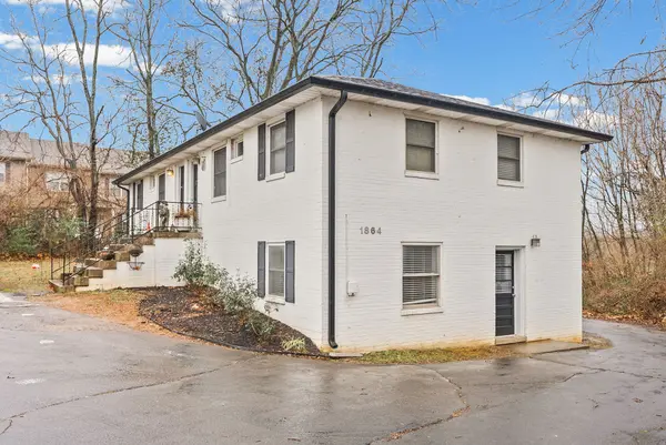 1860 Memorial Dr #C, Clarksville, TN 37043