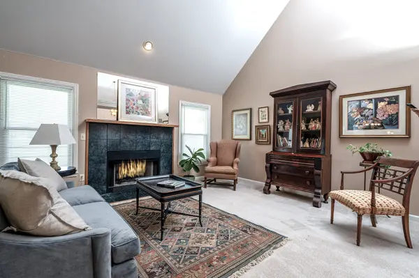 5026 Camelot Dr, Columbia, TN 38401