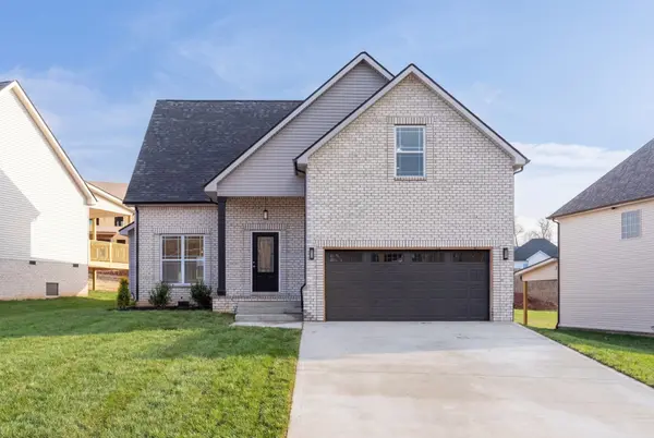 3035 Timberdale Dr,  Clarksville,  TN 37042