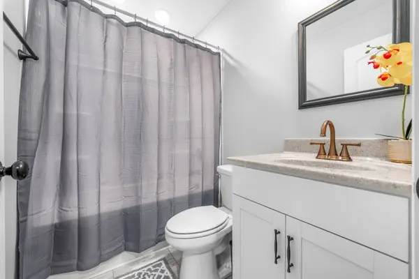 162 Ambridge St, Oak Grove, KY 42262