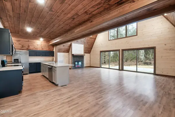 515 Tatum Rose Way, Sevierville, TN 37876