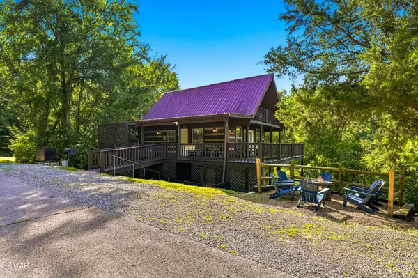 1455 Honey Oaks Way, Sevierville, TN 37876