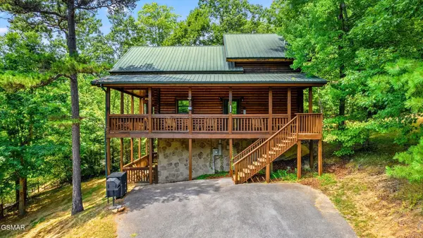 2828 Ridge Creek Circle, Sevierville, TN 37876