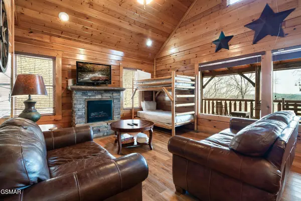 3012 Legacy Vista Drive, Sevierville, TN 37876