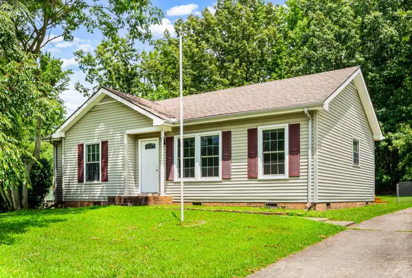 541 Donna Dr, Clarksville, TN 37042