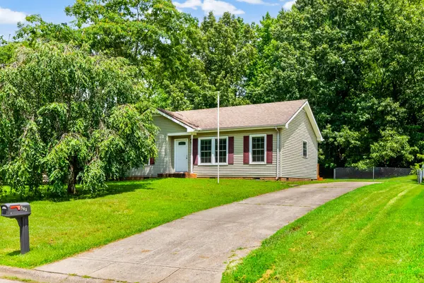 541 Donna Dr, Clarksville, TN 37042
