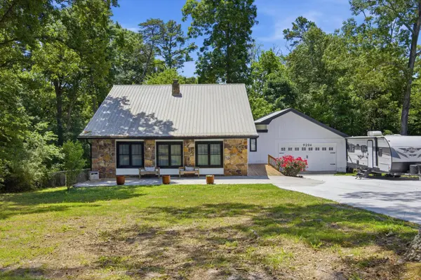 9204 Pine Ridge Road, Ooltewah, TN 37363
