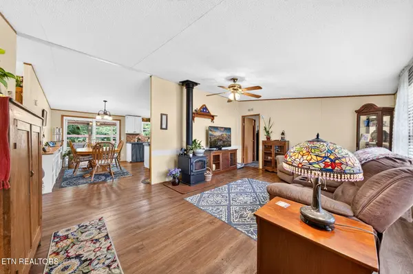 226 Westwood Blvd, Crossville, TN 38571