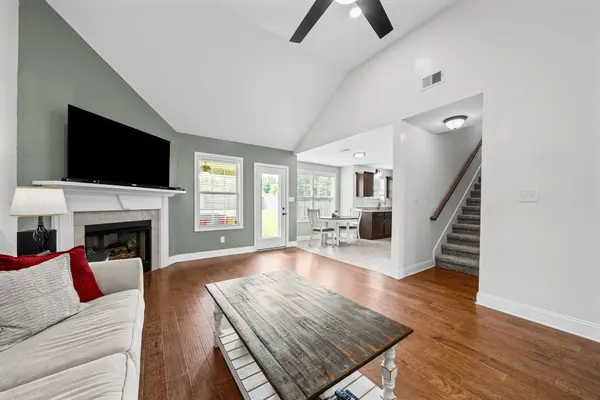 604 Hollow Crst, Clarksville, TN 37042