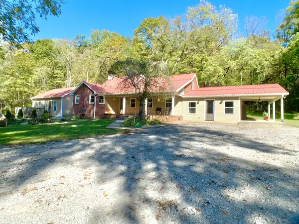 3979 Lem Davis Rd, Cunningham, TN 37052