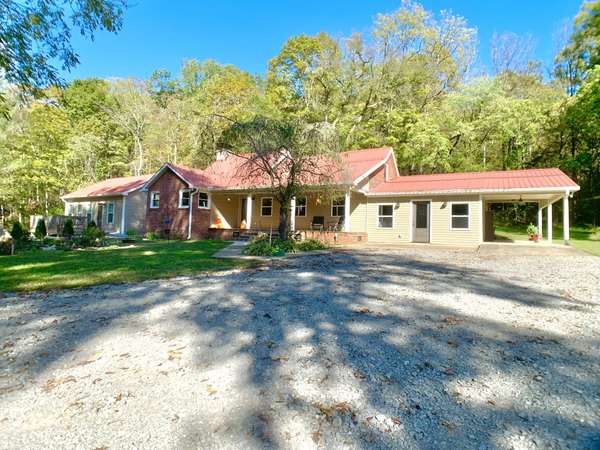 3979 Lem Davis Rd, Cunningham, TN 37052