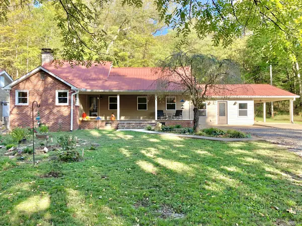 3979 Lem Davis Rd, Cunningham, TN 37052
