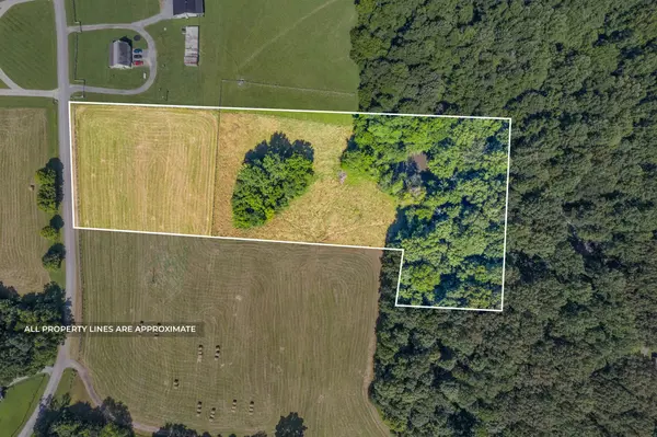 2 Jim Read Rd, Ashland City, TN 37015