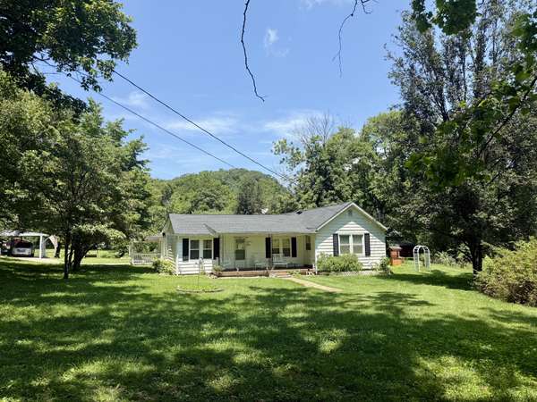 4455 Pond Creek Rd, Pegram, TN 37143