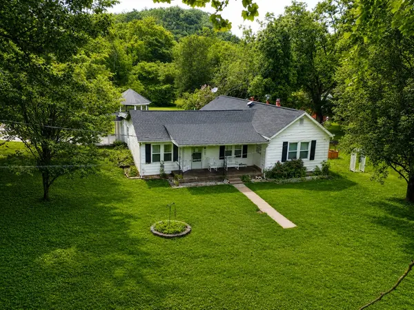 4455 Pond Creek Rd, Pegram, TN 37143