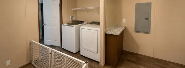 3370 Clifton Rd, Savannah, TN 38372