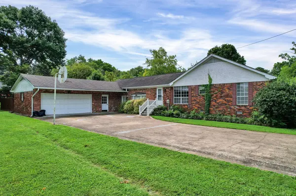 3820 NE Charleston Drive #NE, Cleveland, TN 37312
