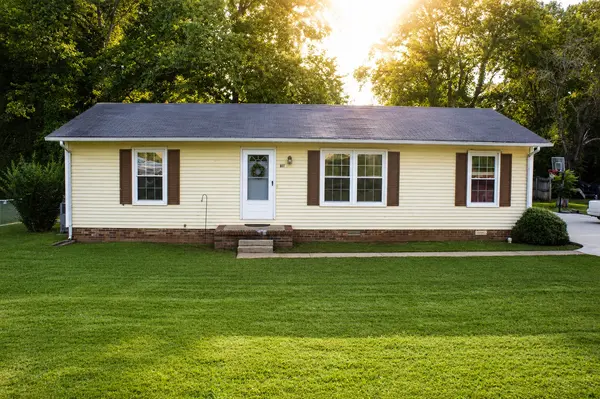 701 Herb Dr, Lawrenceburg, TN 38464