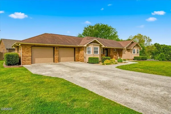 209 LaVista Drive, Maryville, TN 37804