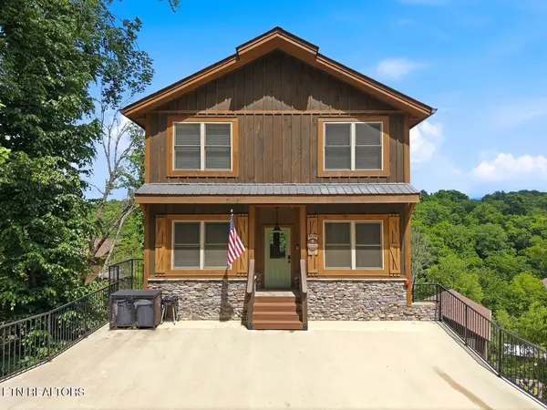 3032 Ridgetop Resort Way, Pigeon Forge, TN 37863