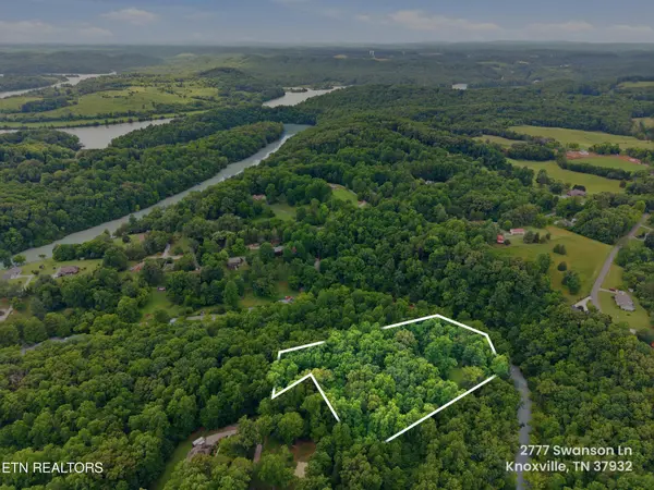 2777 Swanson Lane, Knoxville, TN 37932