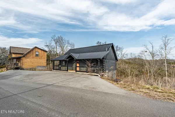 2104 Eagle Feather Drive, Sevierville, TN 37876
