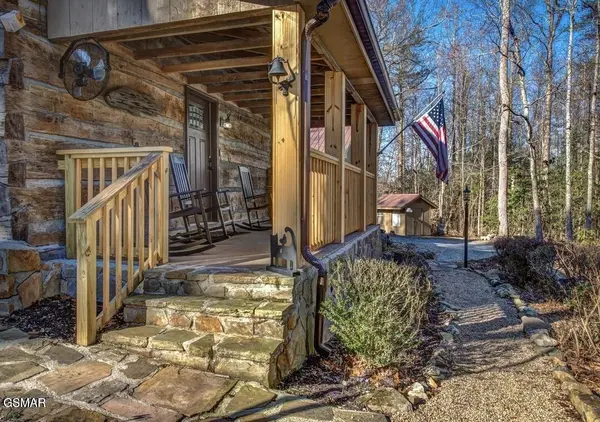 125 Cricket Hollow Way, Cosby, TN 37722