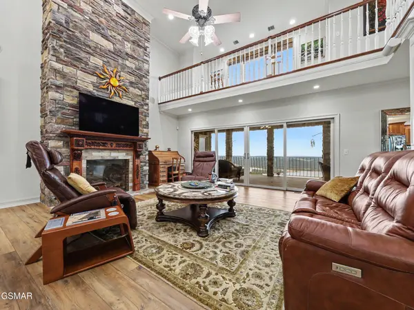 498 Proffitt Ridge Road, Mooresburg, TN 37811