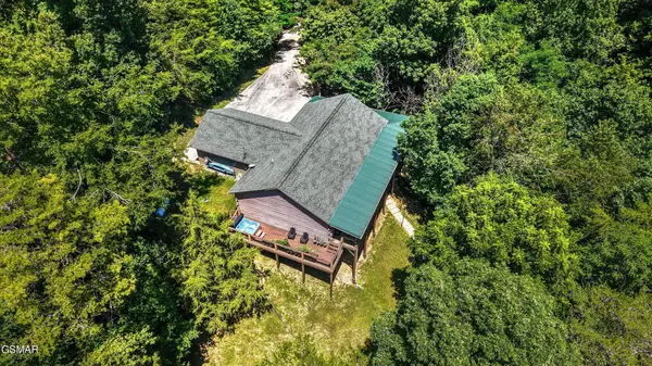 288 Panther Creek Road, Sevierville, TN 37876