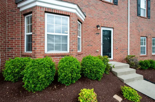 1101 Downs Blvd #312, Franklin, TN 37064