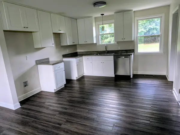 940 Colfax Dr, Nashville, TN 37214