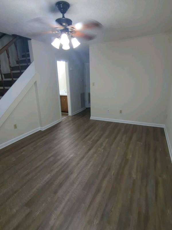 1032 Brookview Dr #13D, Franklin, KY 42134