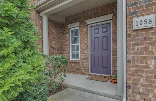 1058 Ashmore Dr, Nashville, TN 37211