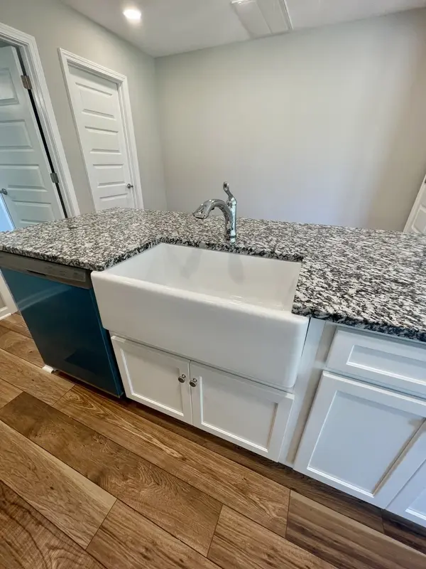 208 Power Ave #B, Murfreesboro, TN 37129