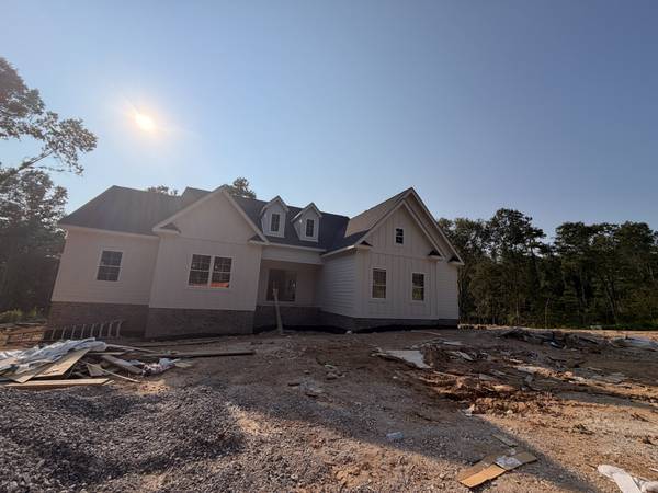 1244 Breeden road, Charlotte, TN 37036