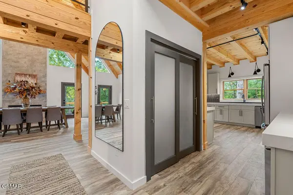 4406 Long Rifle Road, Sevierville, TN 37862