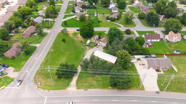 801 Tiny Town Rd, Clarksville, TN 37042